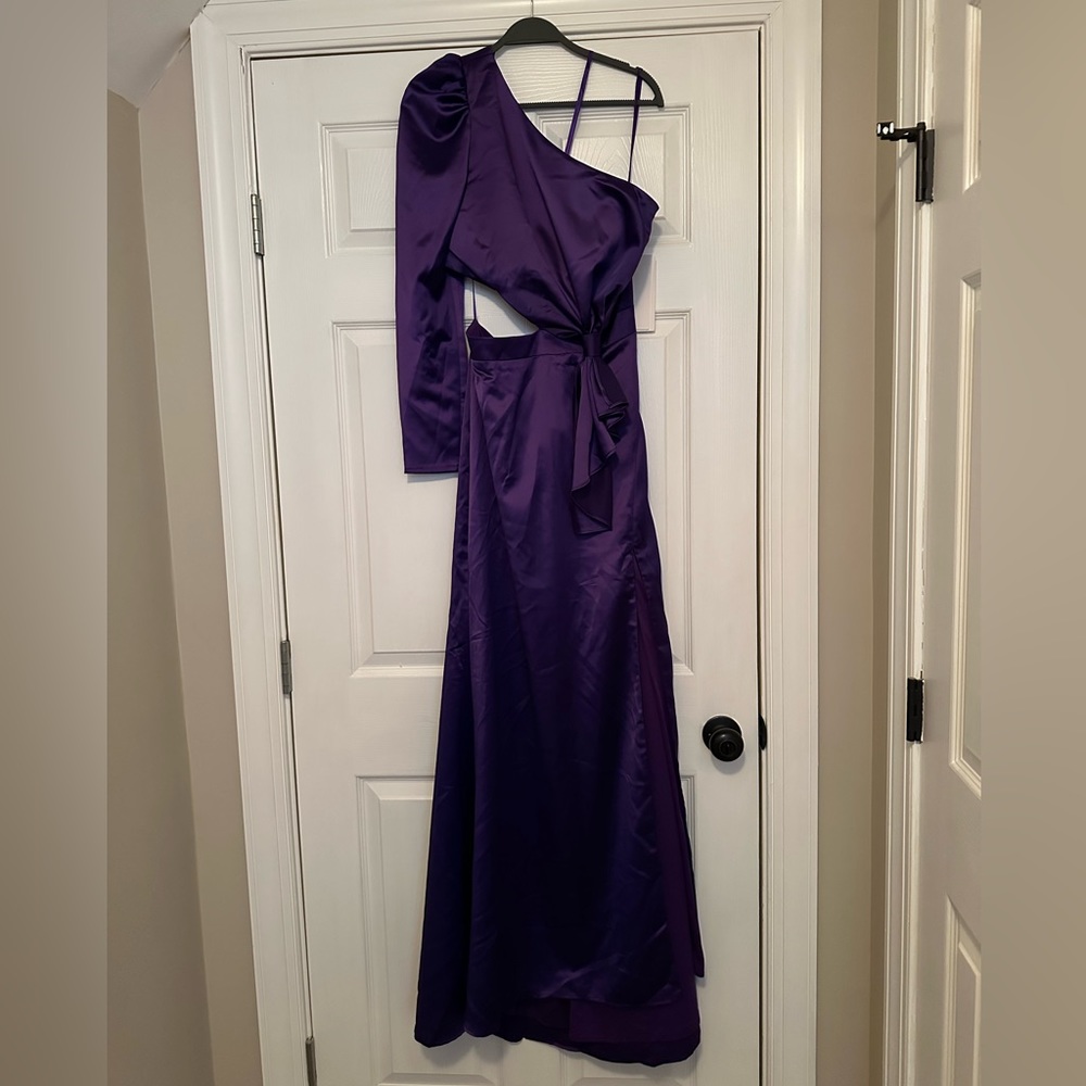 Mac Duggal PUFF ONE SLEEVE CUT OUT SIDE KNOT GOWN - Picture 5 of 6